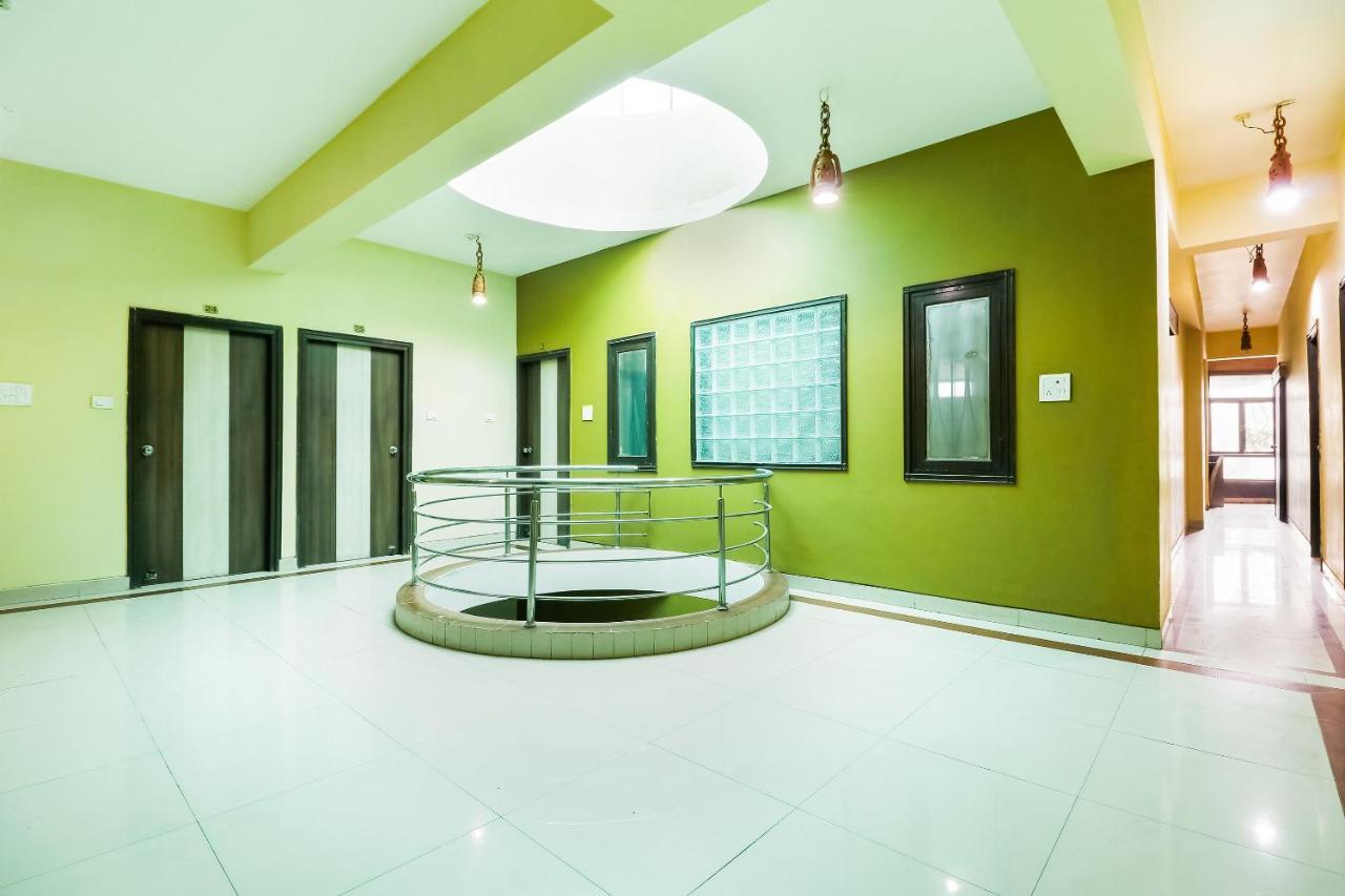 Oyo 71149 Jeet Residency Rewa Exteriör bild
